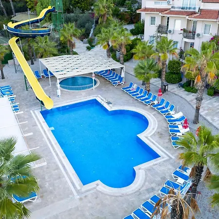 Hotel Nicholas Park 4*