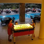 Hotel Nicholas Park 4*