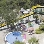 Nicholas Park 4*