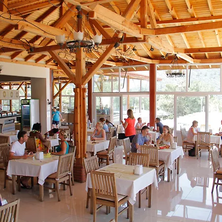 מלון Nicholas Park