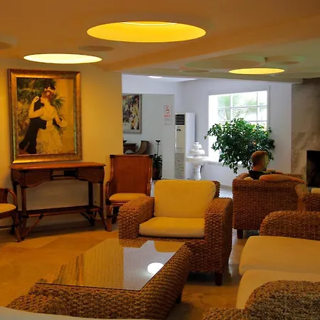 מלון Nicholas Park