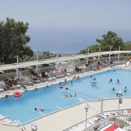 Szálloda Nicholas Park 4*