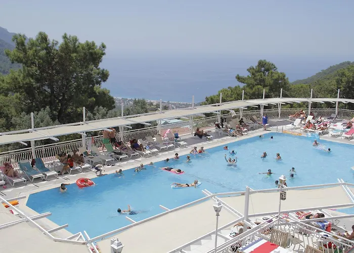 فندق Nicholas Park 4*