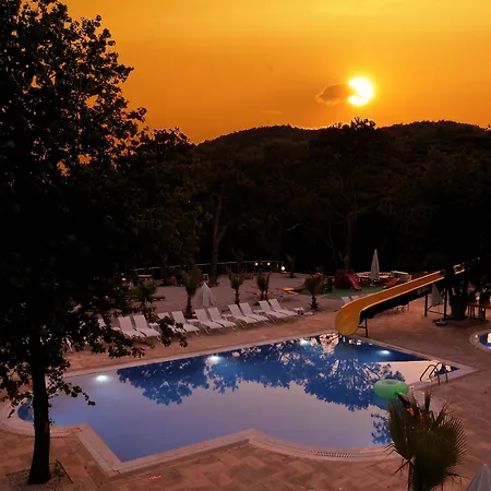 Nicholas Park 4* Олудениз