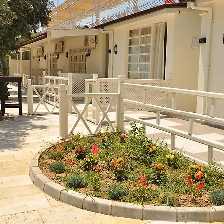 Ξενοδοχείο Nicholas Park