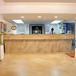 Nicholas Park Hotel 4*