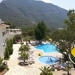 Nicholas Park Ölüdeniz
