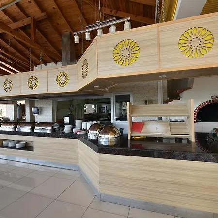 Otel Nicholas Park 4*