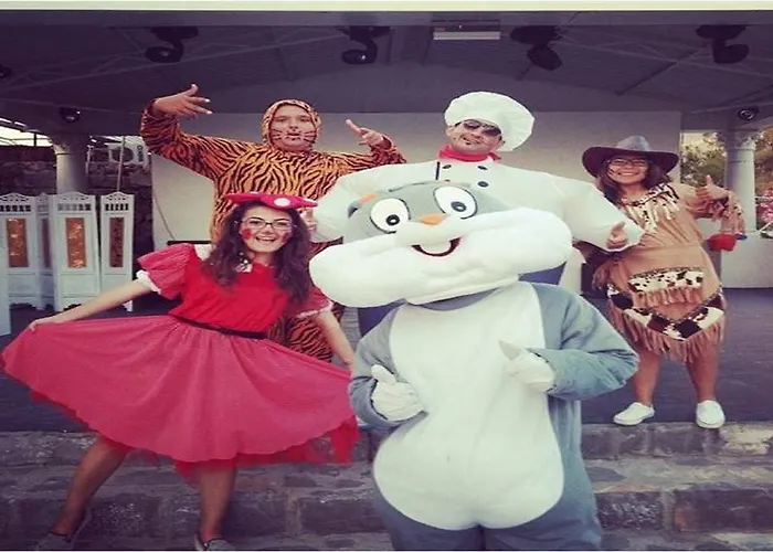 Nicholas Park Hotel 4*